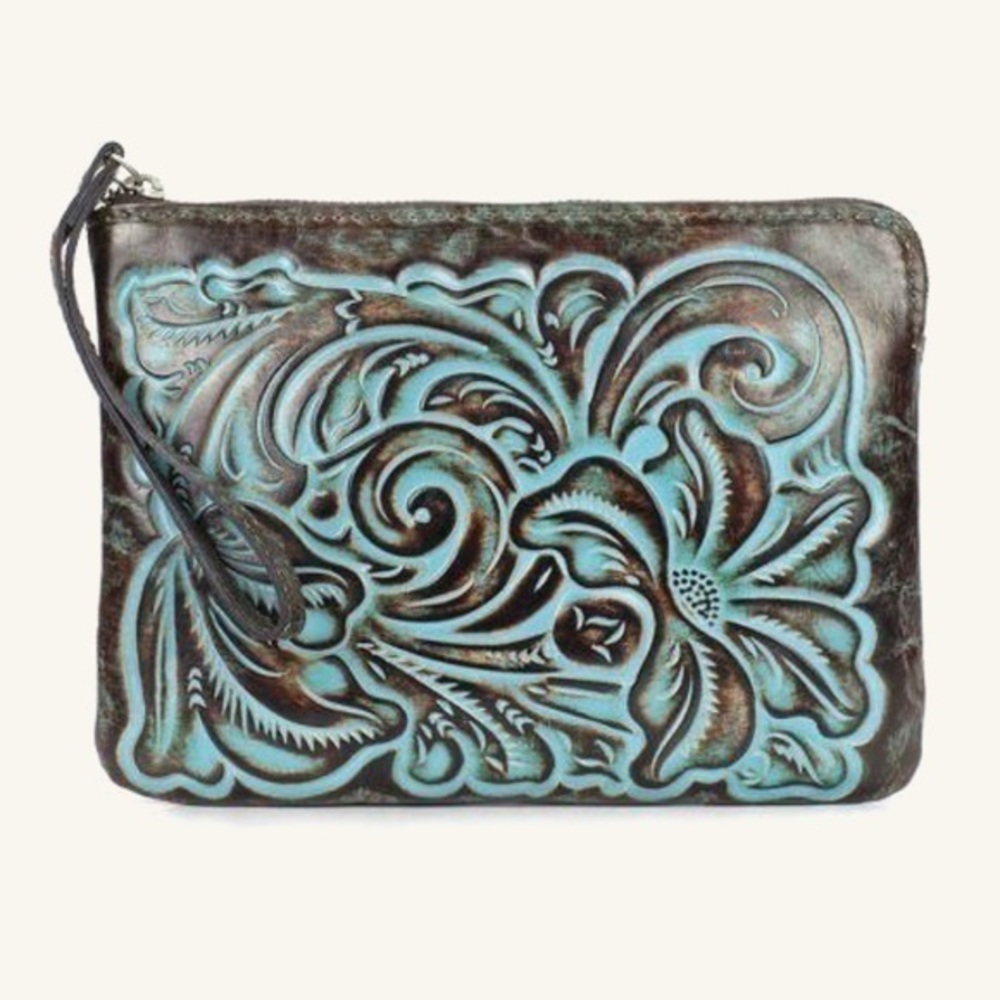 Patricia Nash NWT Cassini Tooled Leather Turquoise Wristlet
